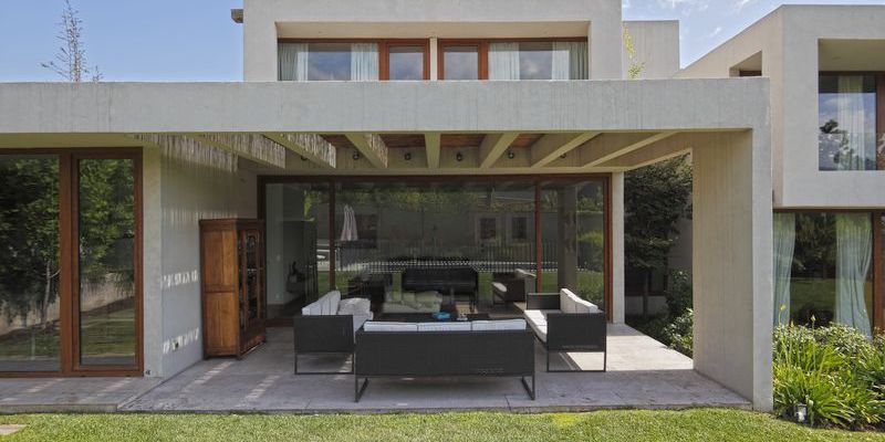 CASA LOS PEUMOS