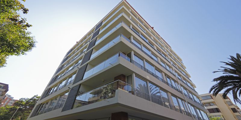 LAS ORQUIDEAS BUILDING